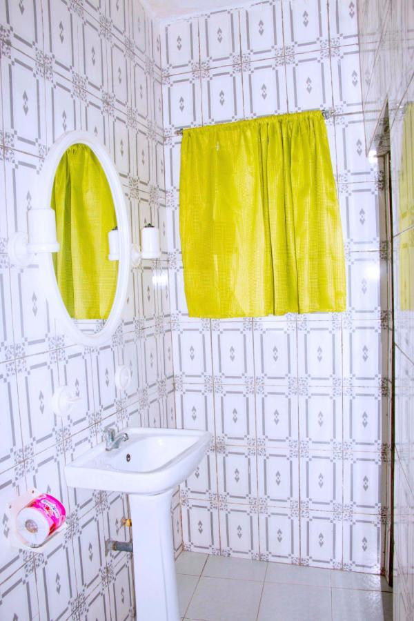 Nora Hotel Cotonou Eksteriør bilde