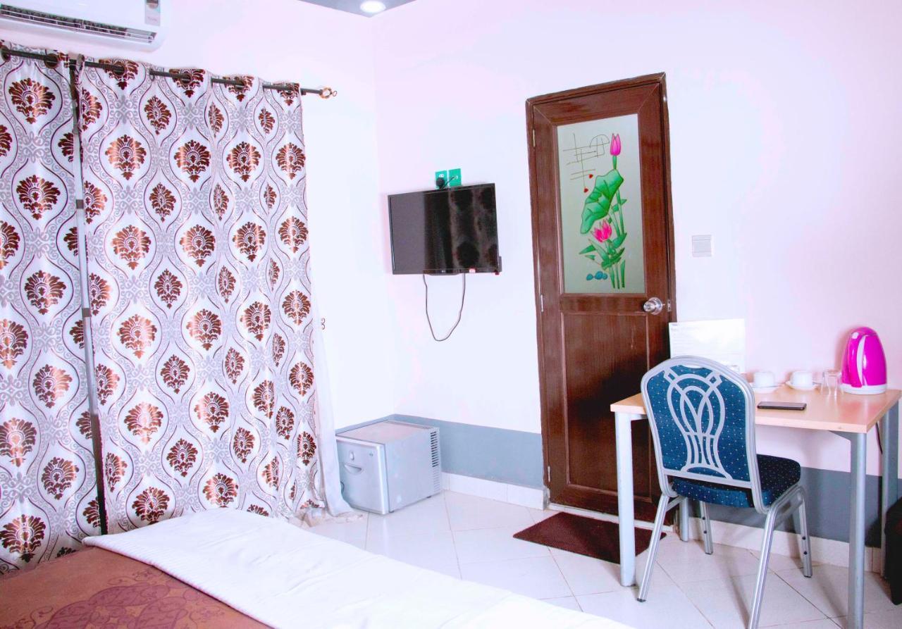 Nora Hotel Cotonou Eksteriør bilde