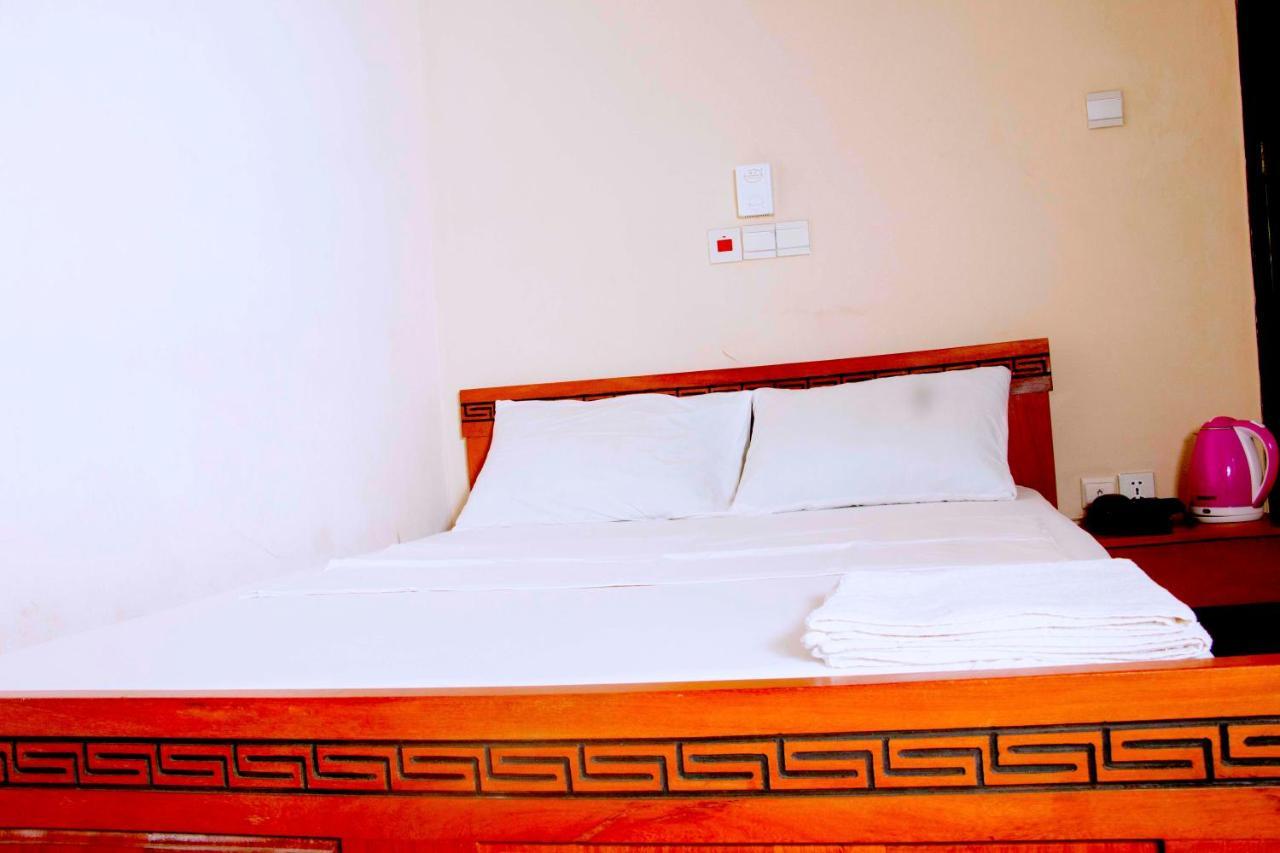 Nora Hotel Cotonou Eksteriør bilde